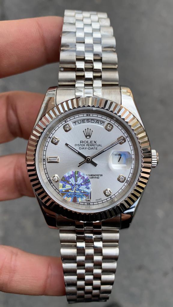 Rolex Day Date Diamond Beyaz Kadran 40 mm 218239 White Silver Replika Saat ROLDD011