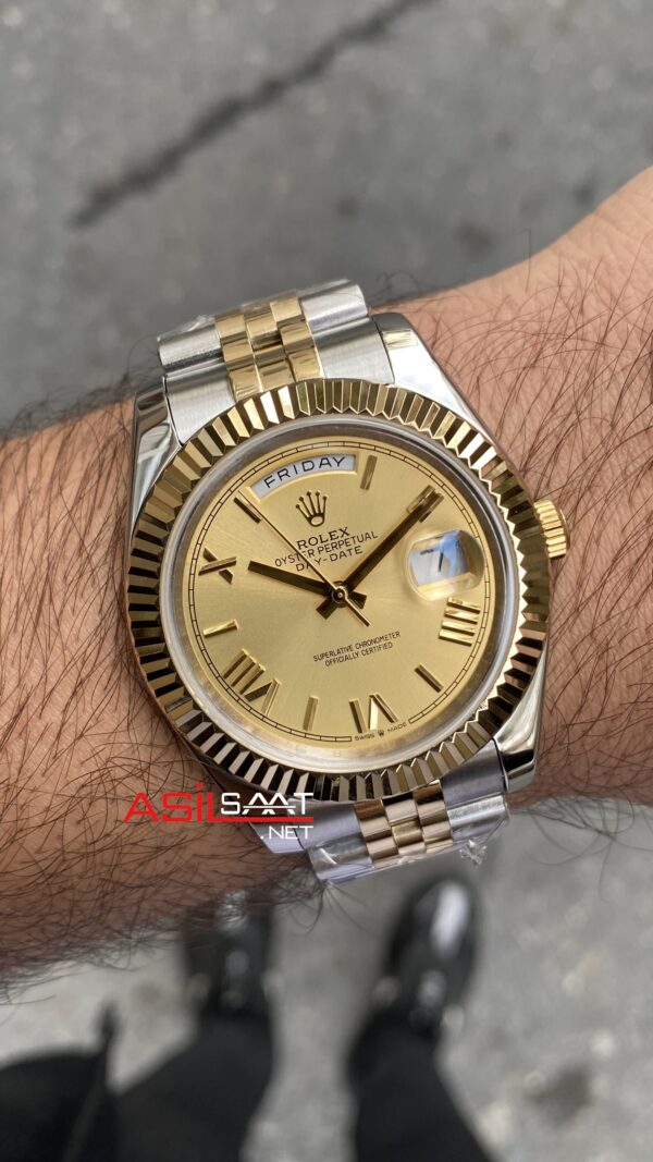 Rolex Day Date Champagne Silver Gold Replika Saat