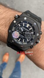 Audemars Piguet Royal Oak Offshore Diver Chronograph Siyah Kadran 42 mm Black Replika Saat APOD025