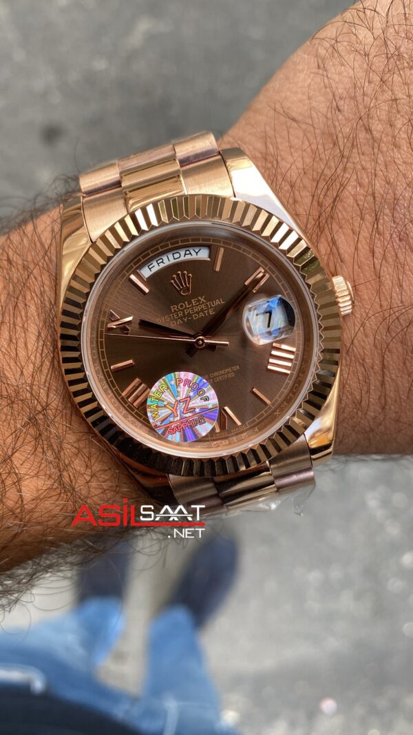 Rolex Day-Date President Kahverengi Kadran 40 mm 228235 Chocolate Rose Gold Replika Saat ROLDD035