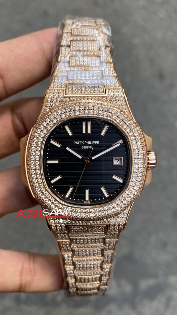 Patek Philippe Nautilus Diamond Siyah Kadran 40 mm 5711/1R Rosegold Replika Saat PPNA051