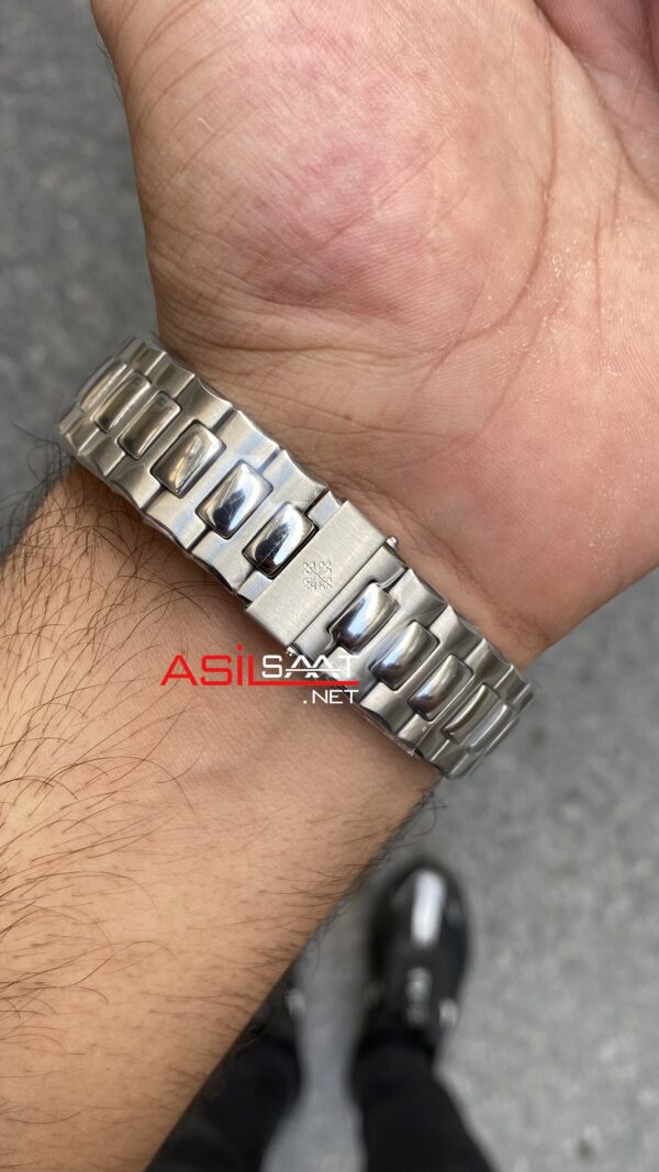 Patek Philippe Nautilus 40 th Year Anniversary Mavi Kadran 40 mm 5711 Silver Replika Saat PPNA019