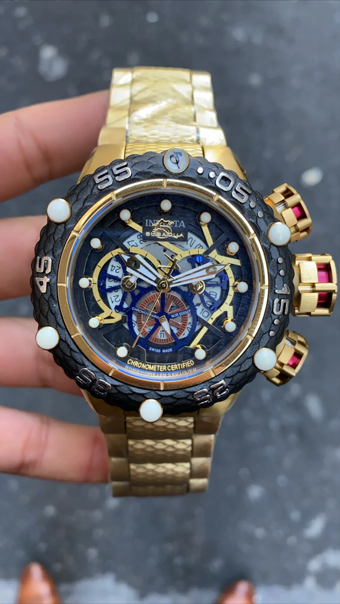 Invicta 21676 best sale